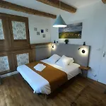 La Maison - &