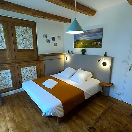 La Maison - & Laguiole
