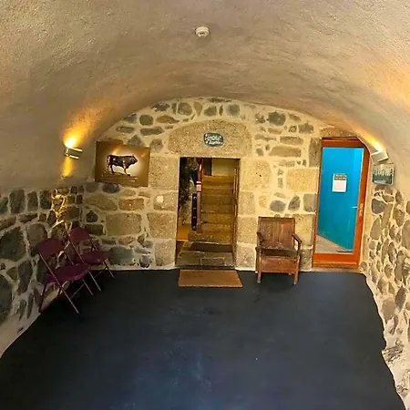 La Maison - & Hotel