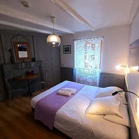 La Maison - & Hotel *
